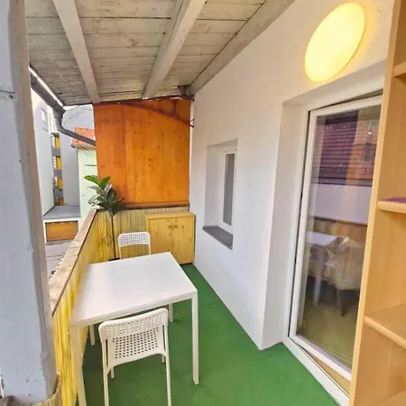 Studio In Innsbruck Old Town I 24-7 Self-Check-In Lägenhet